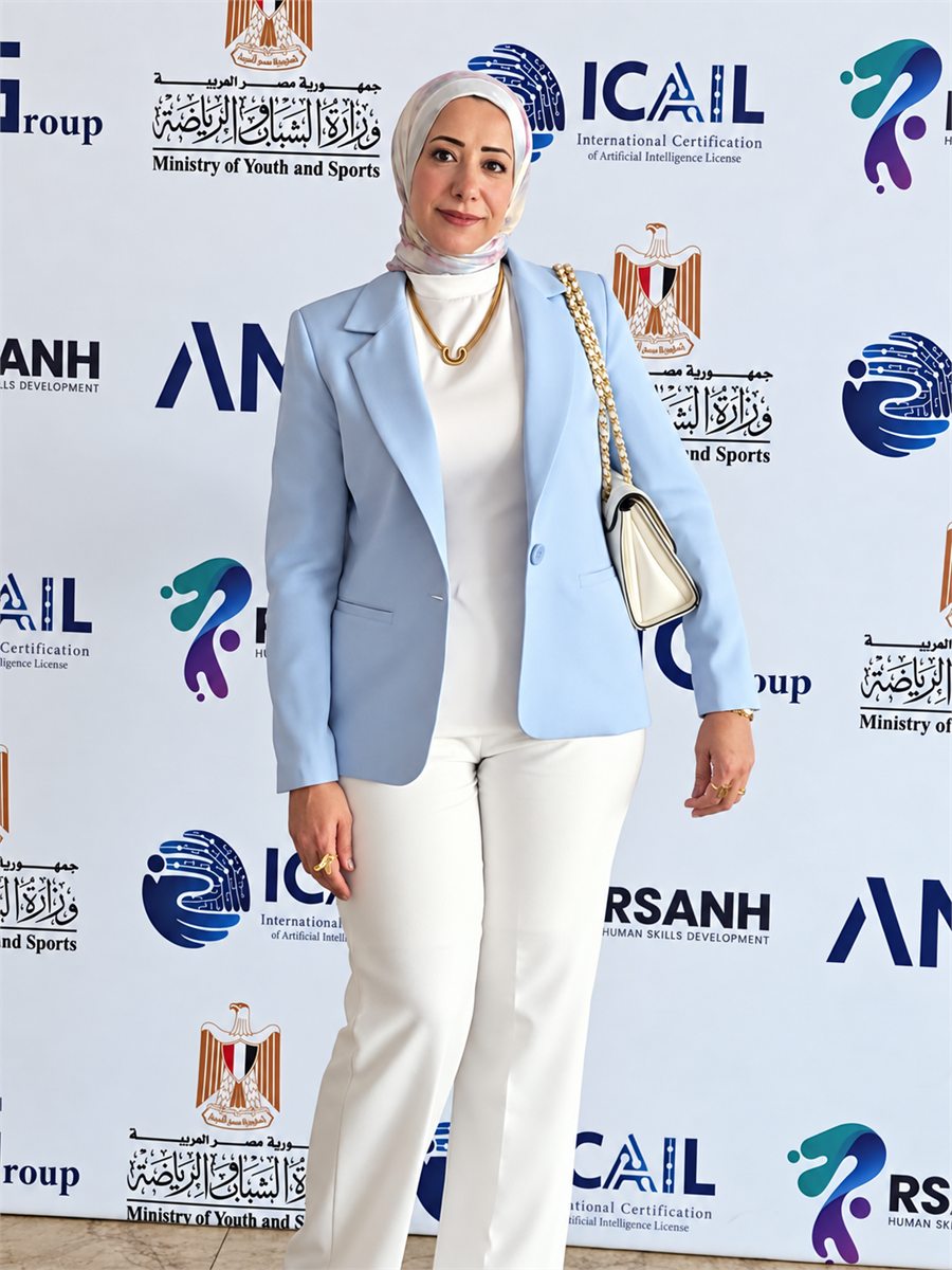 Shiren Ali at a professional conference